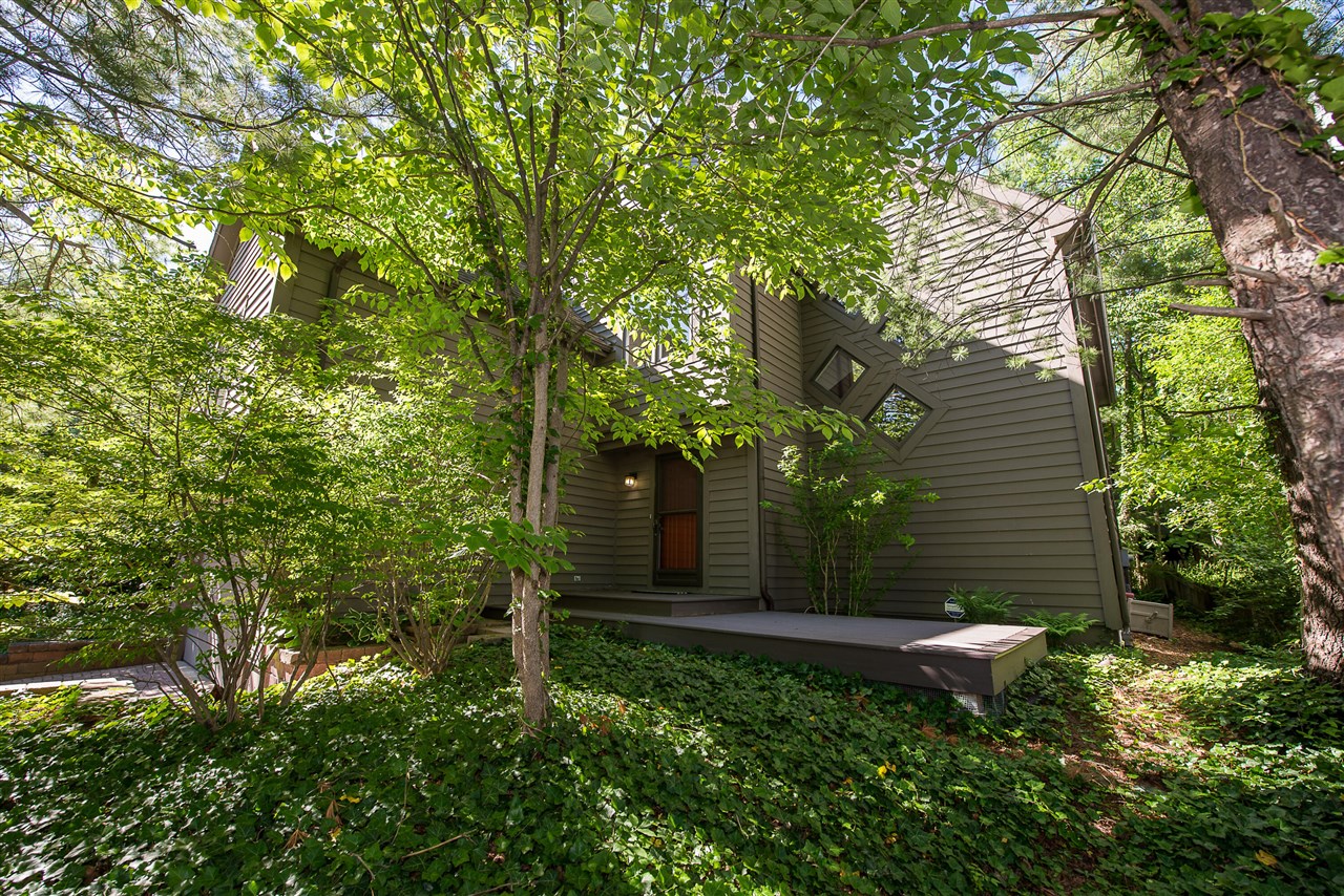 555 Glendale Circle