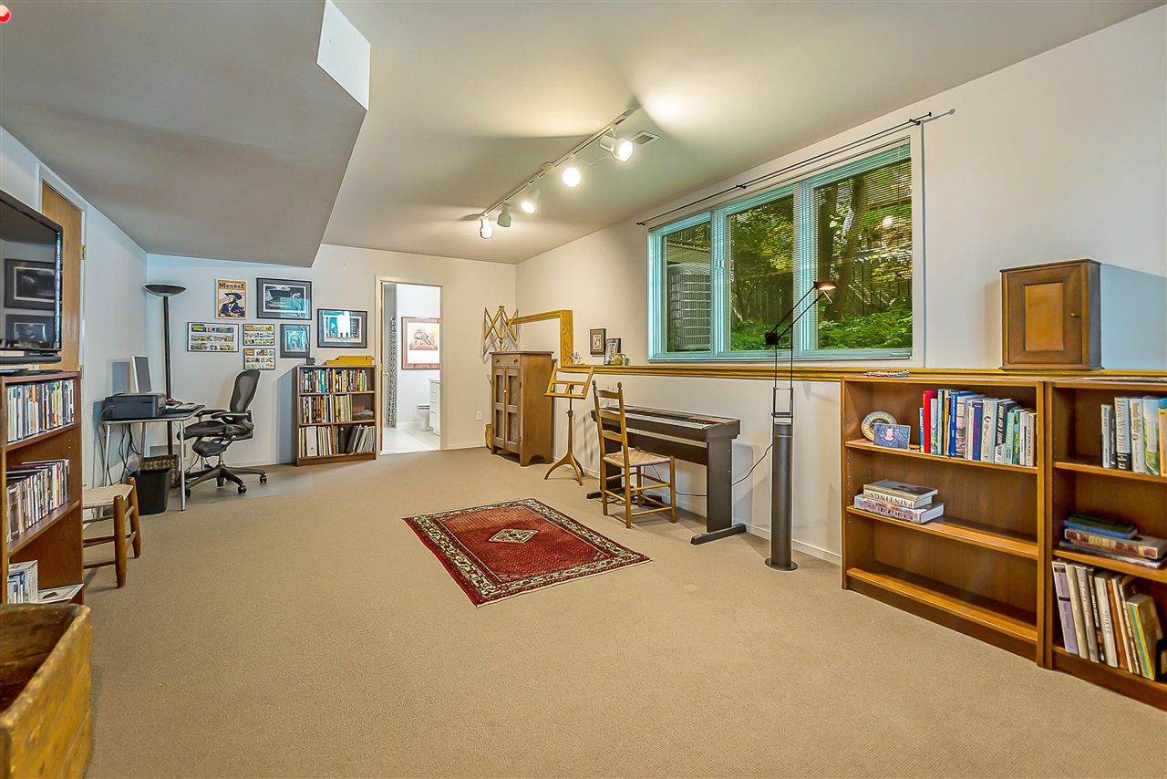 555 Glendale Circle