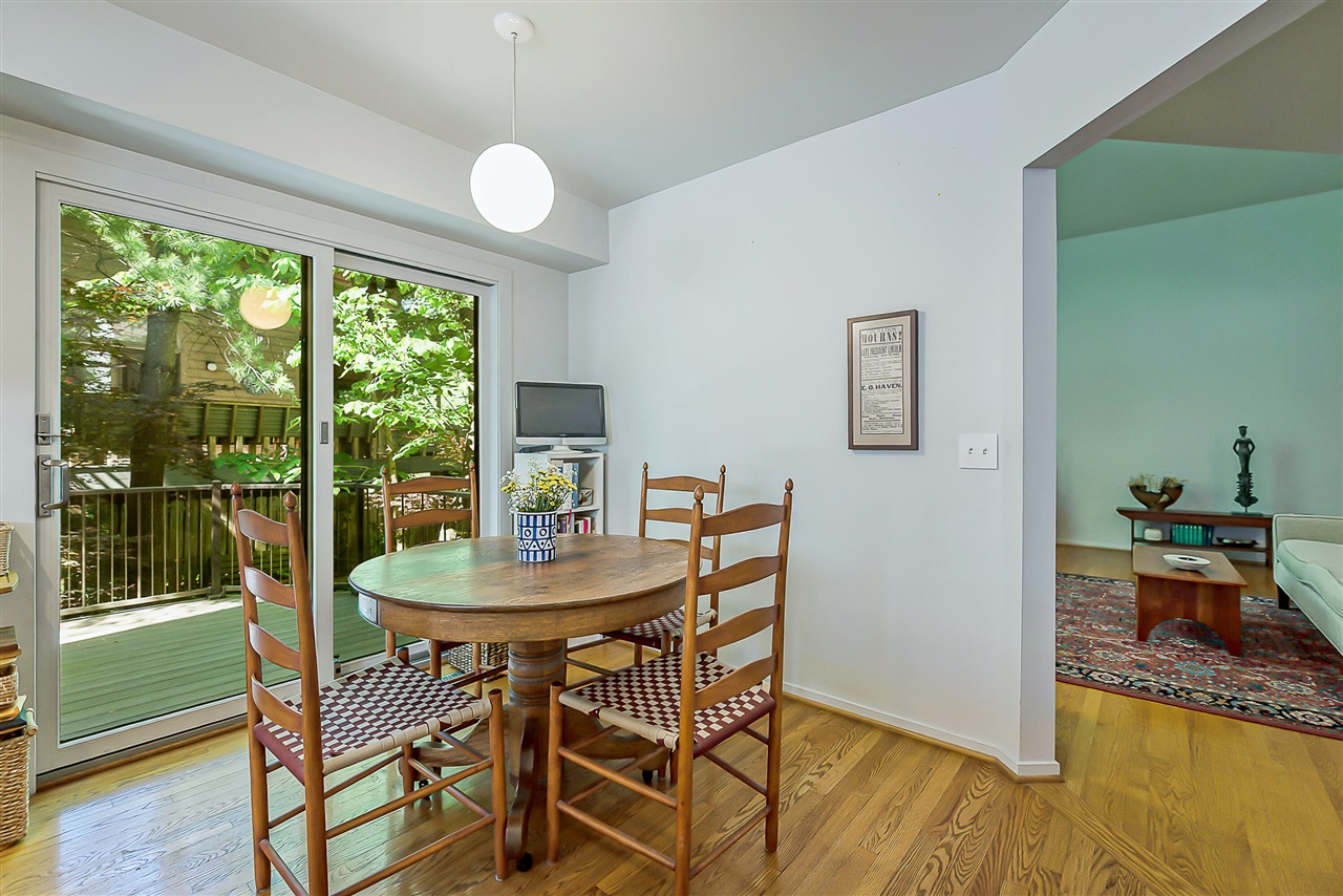 555 Glendale Circle