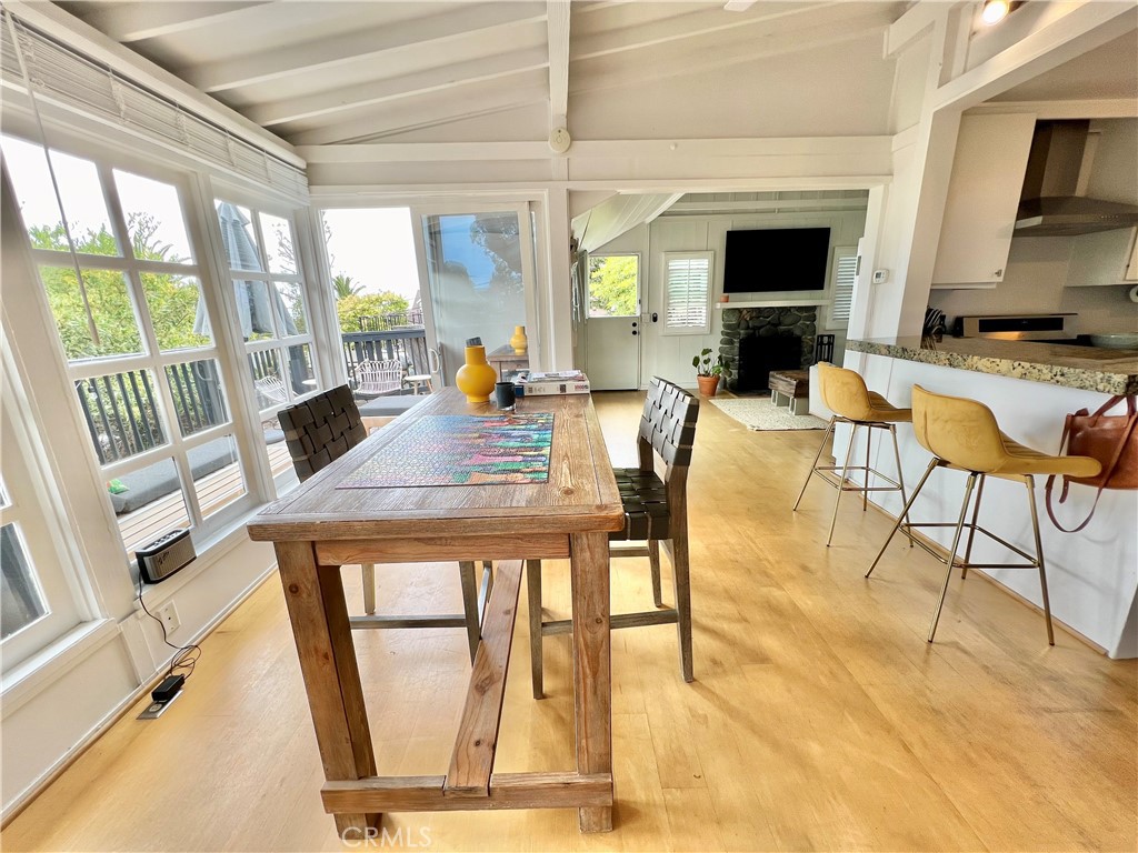 2101 Glenneyre Street F