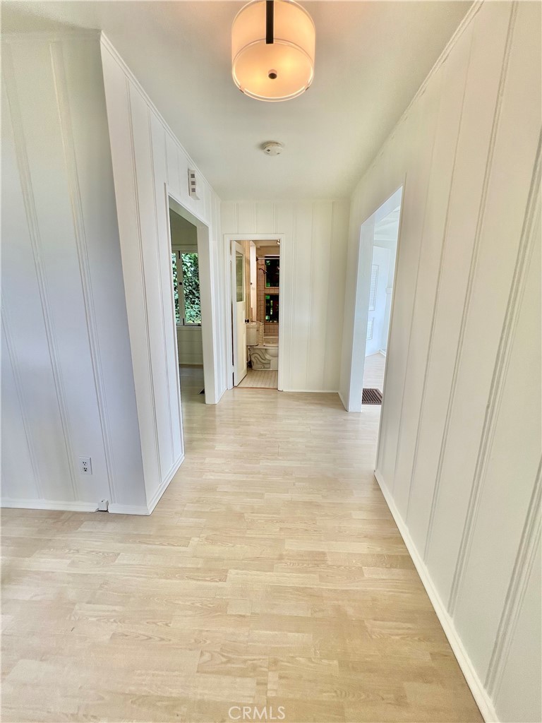 2260 Glenneyre Street