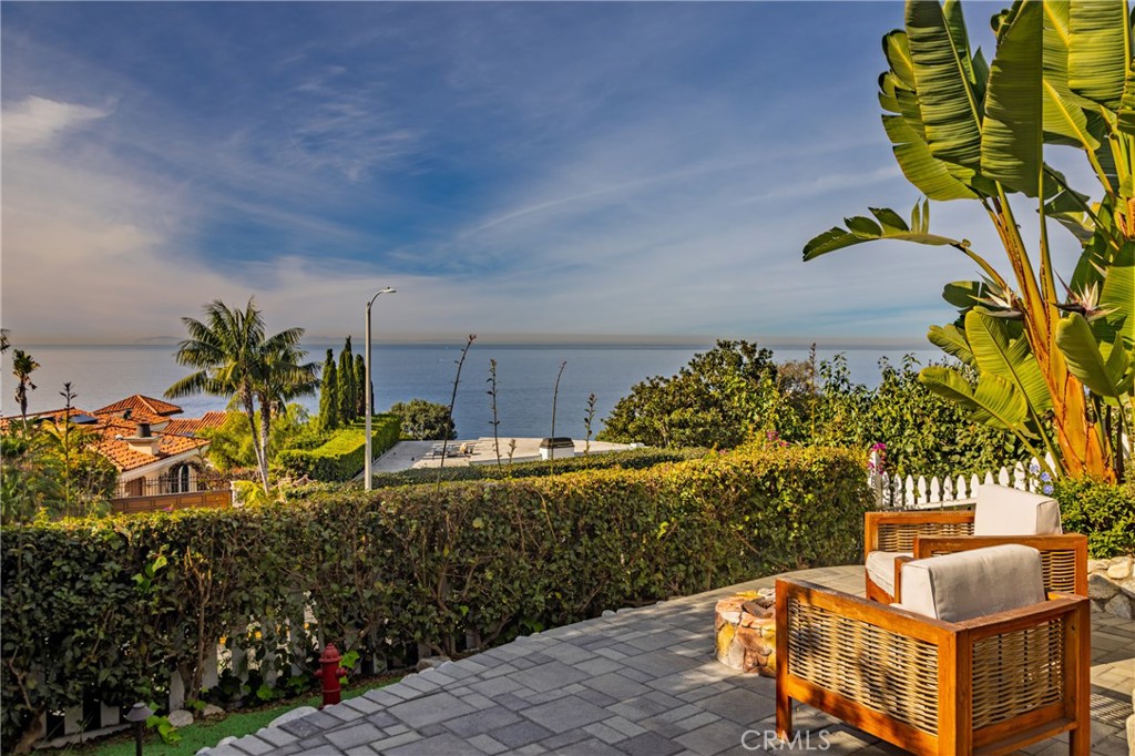 32146 Coast Hwy