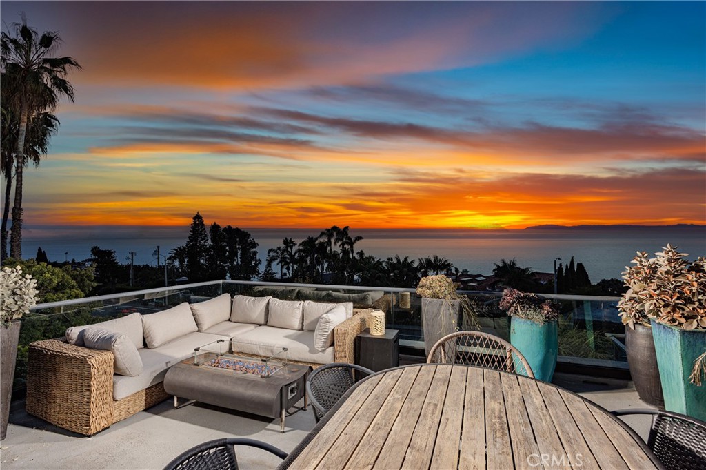 32146 Coast Hwy