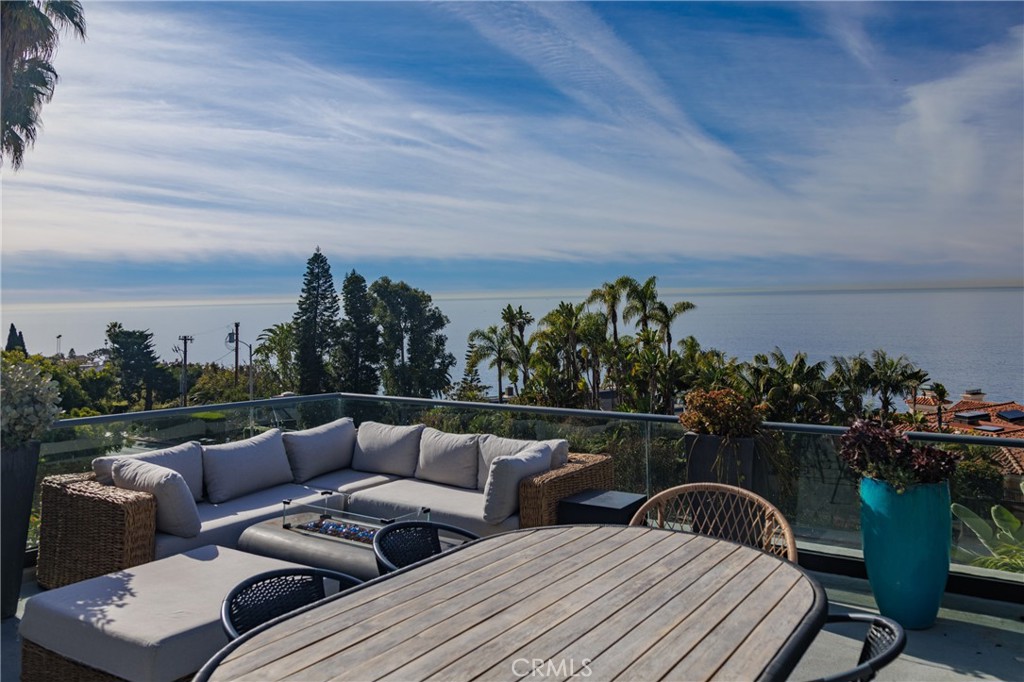32146 Coast Hwy