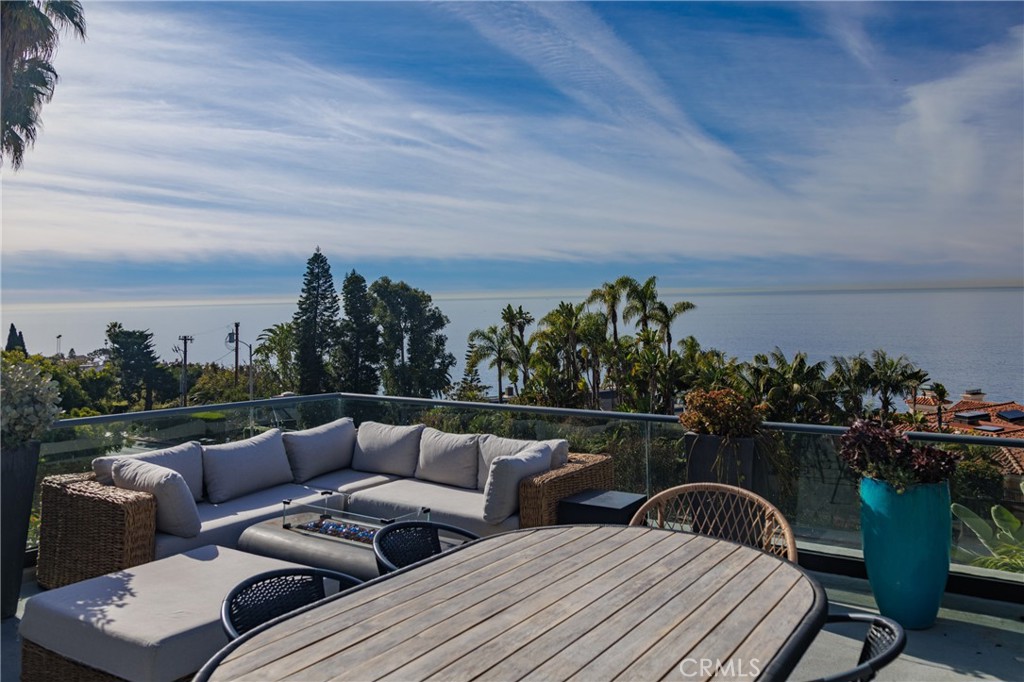 32146 Coast Hwy