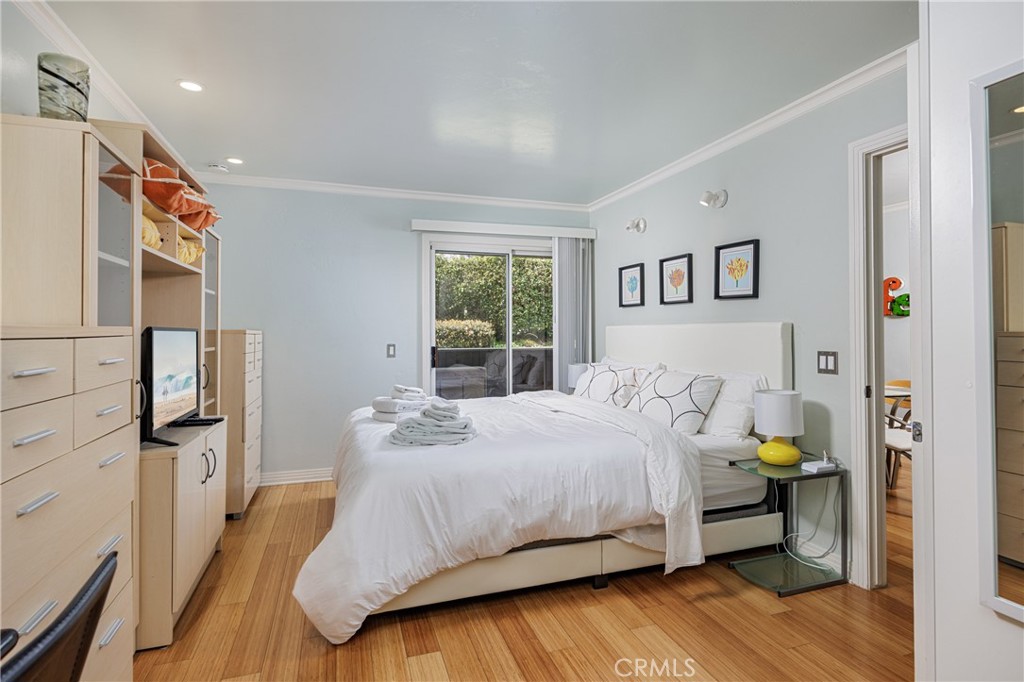 48 Corniche Drive A