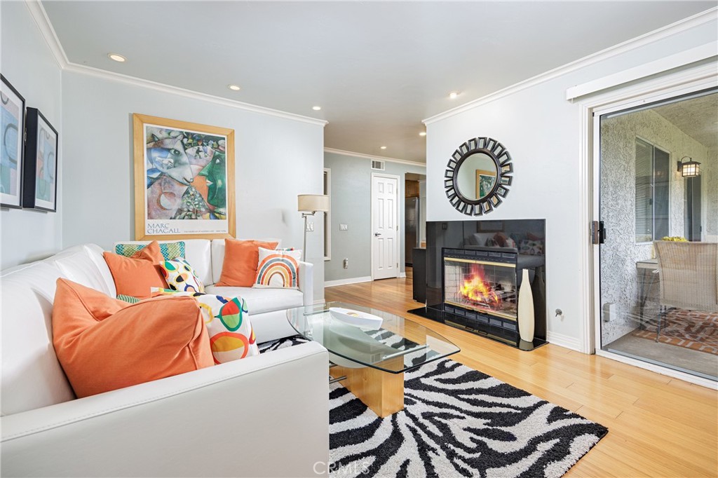 48 Corniche Drive A