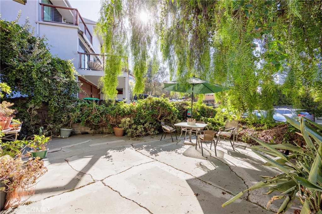 370 B Loma Terrace #B