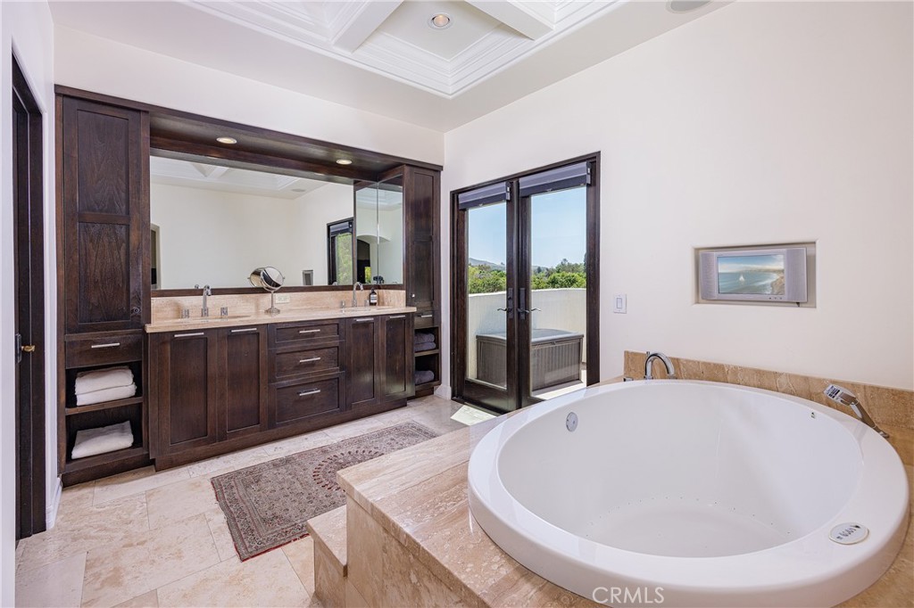 31841 Paseo La Branza