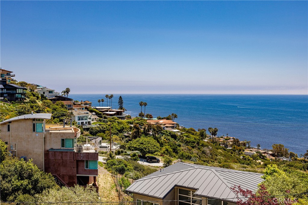 2260 Crestview Drive A