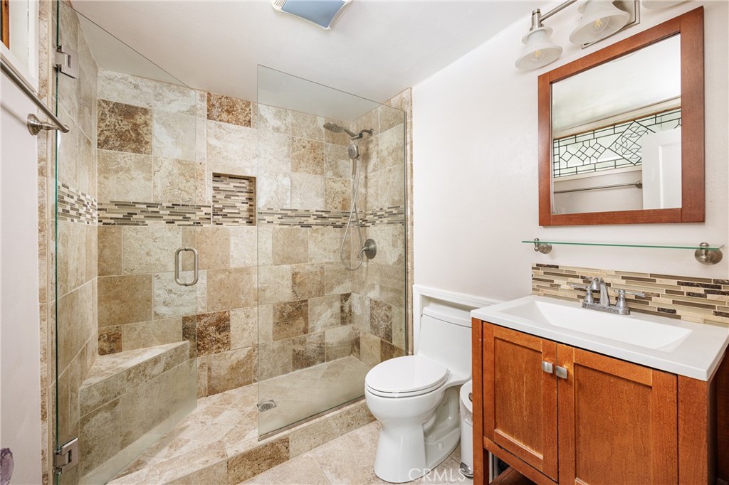 2260 Crestview Drive A