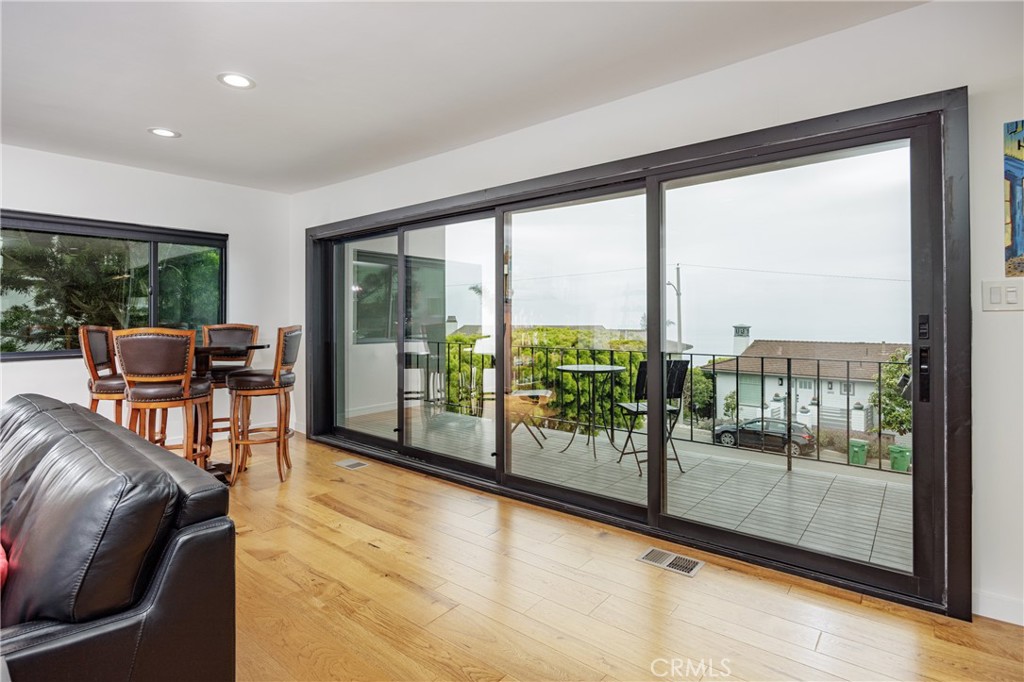 2860 Zell Drive