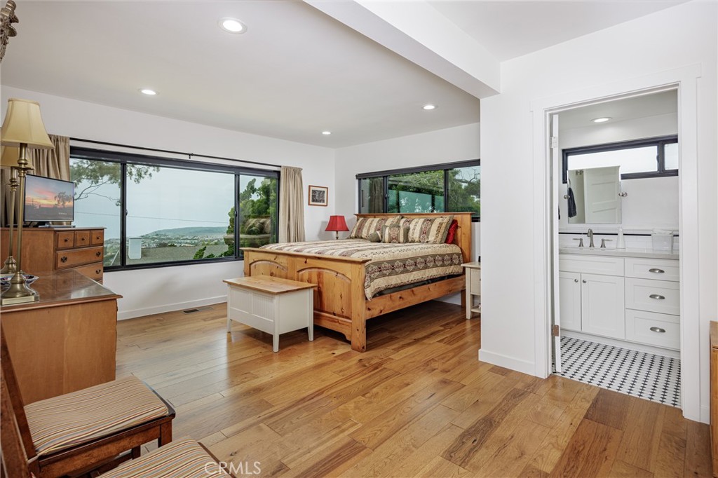 2860 Zell Drive