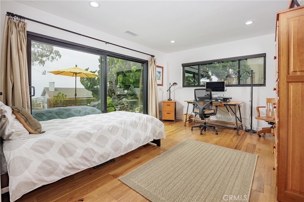 2860 Zell Drive