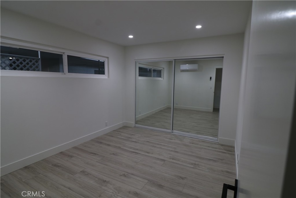 1027 N Coast 6