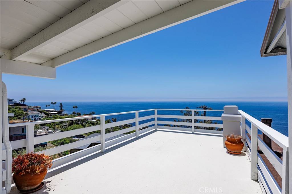 2260 Crestview Drive B