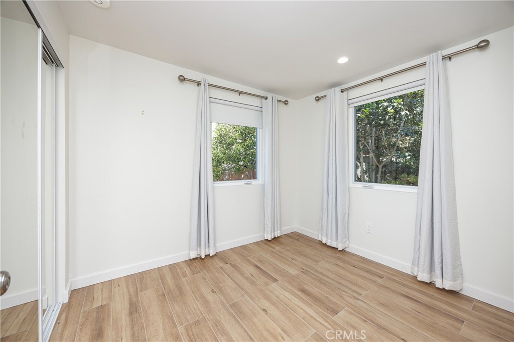 2260 Crestview Drive B