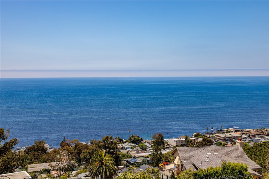 2260 Crestview Drive B