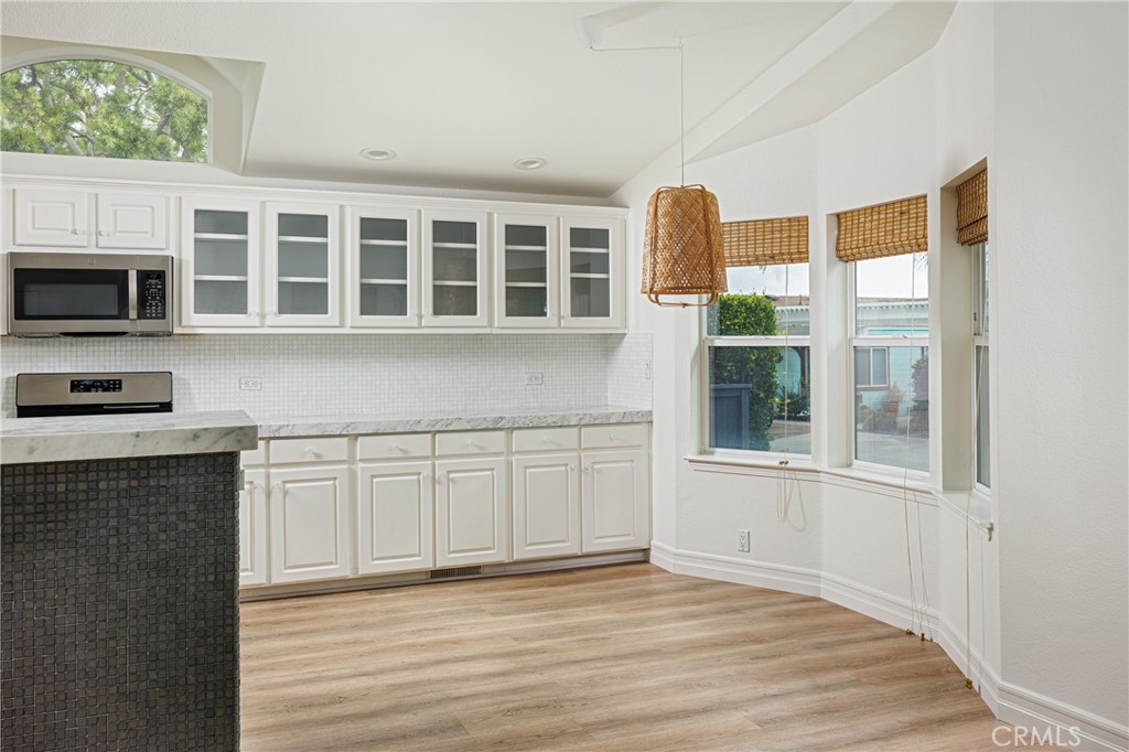 30802 D-16 South Coast Highway