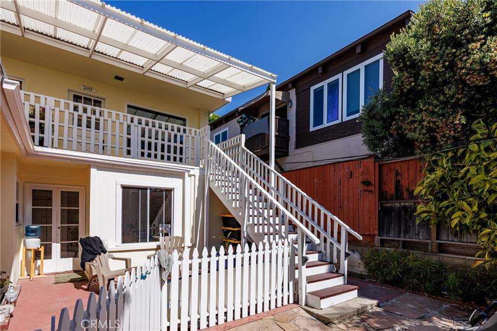 210 Cypress