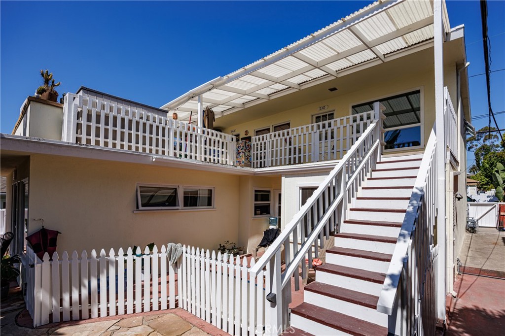210 Cypress