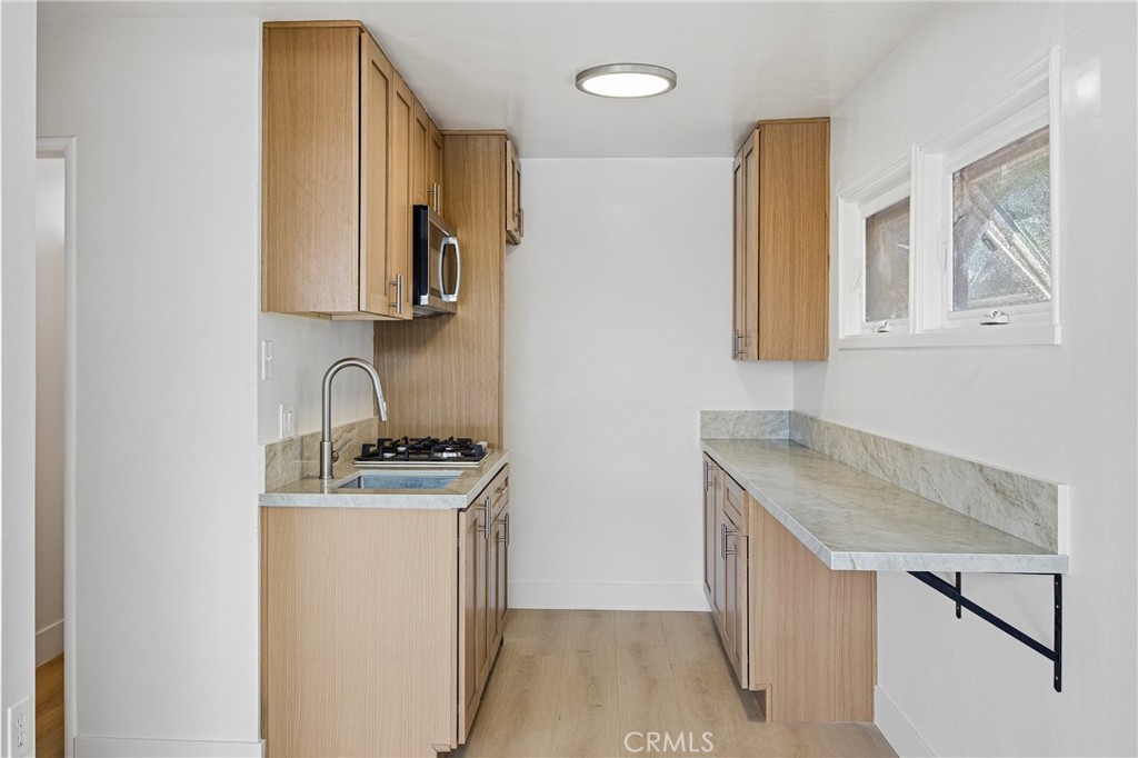 210 Cypress