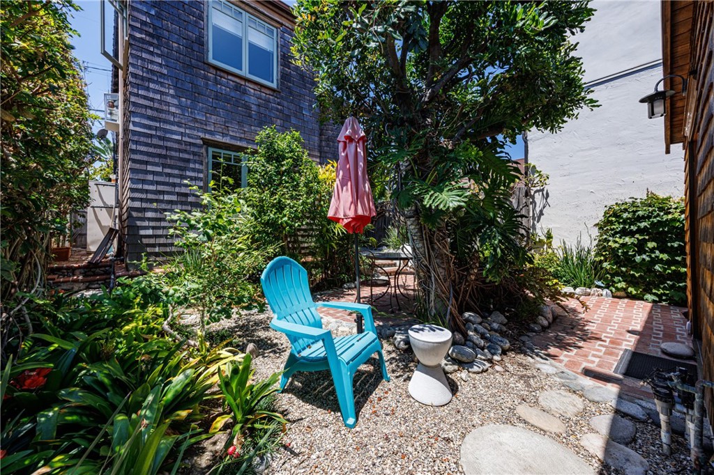 951 Glenneyre