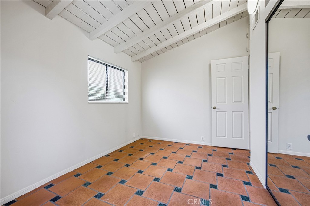 951 Glenneyre
