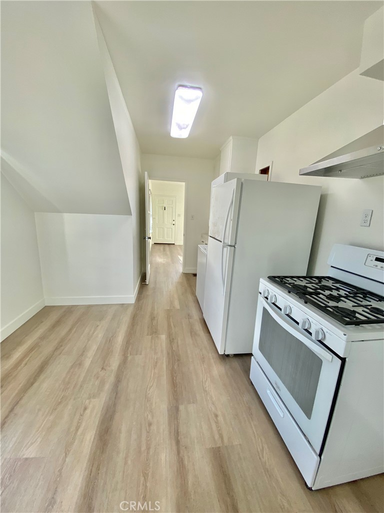 1190 N Coast