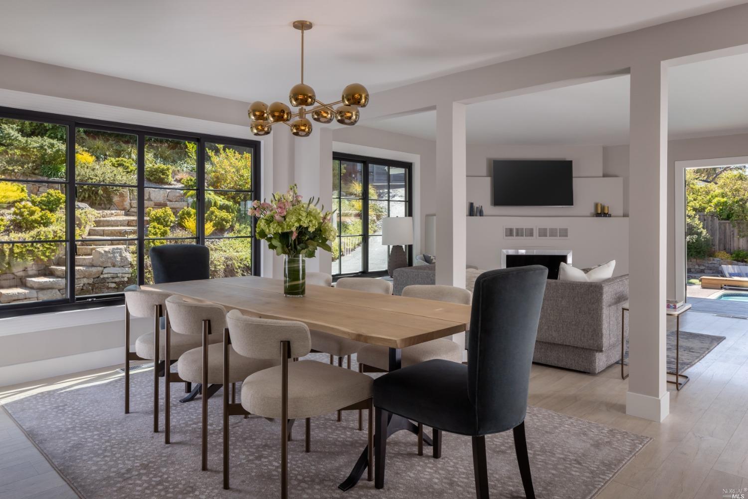 204 Tiburon Boulevard