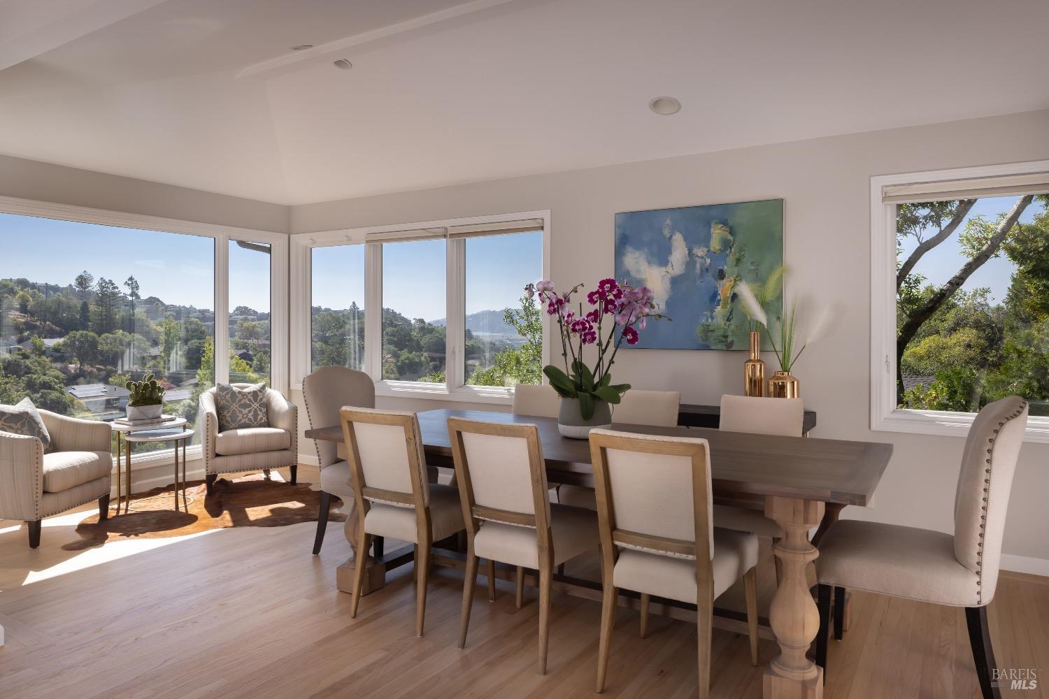 260 Los Cerros Drive