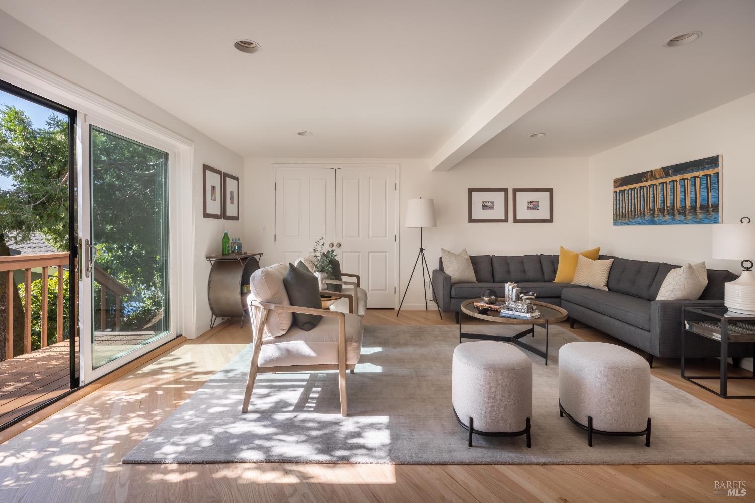 260 Los Cerros Drive