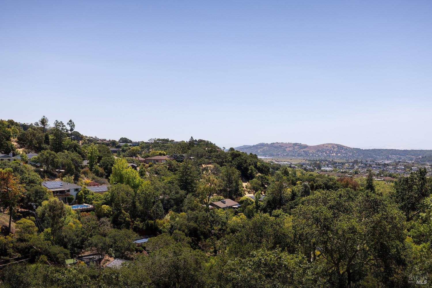 260 Los Cerros Drive