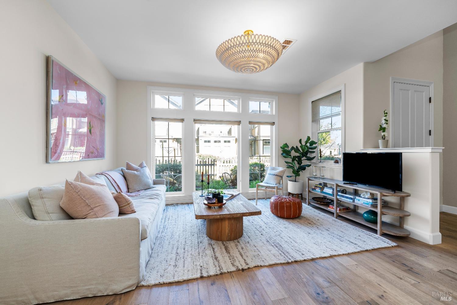 10 Bayharbor Way