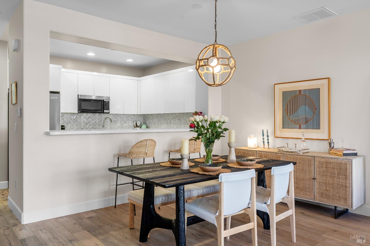 10 Bayharbor Way