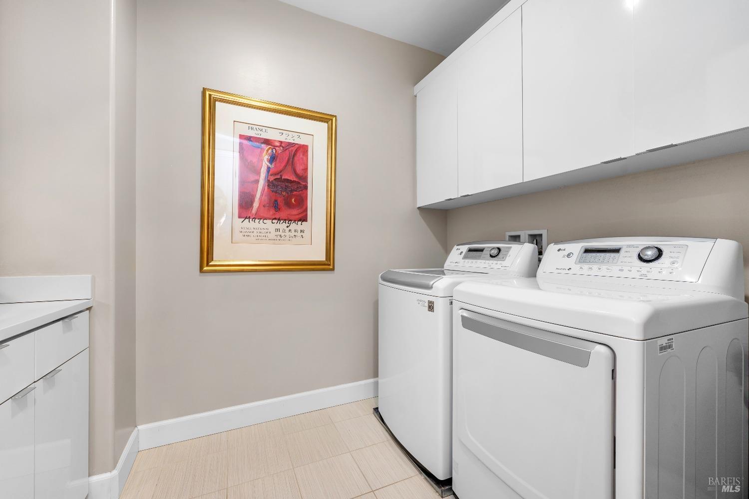 10 Bayharbor Way
