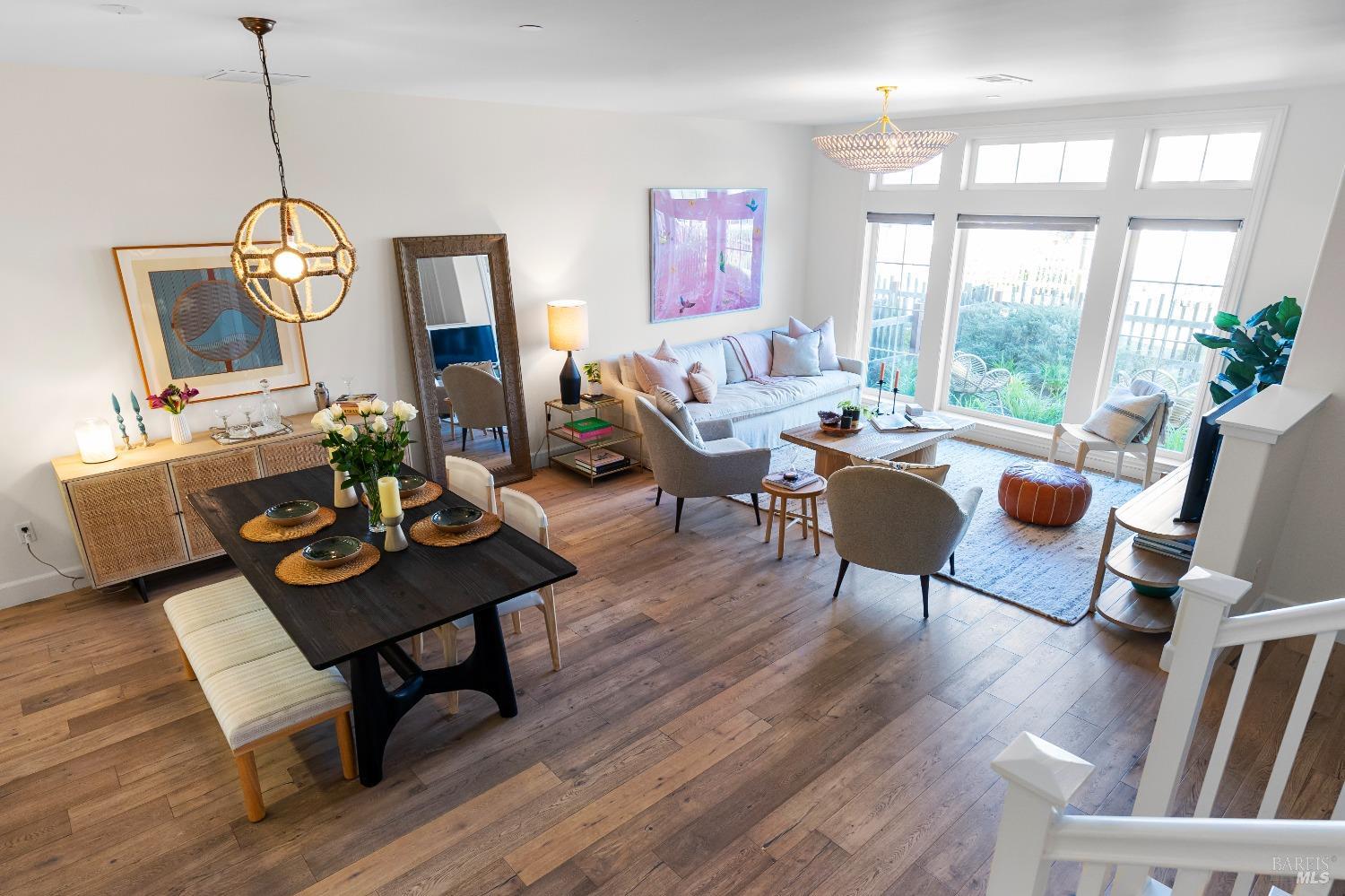 10 Bayharbor Way