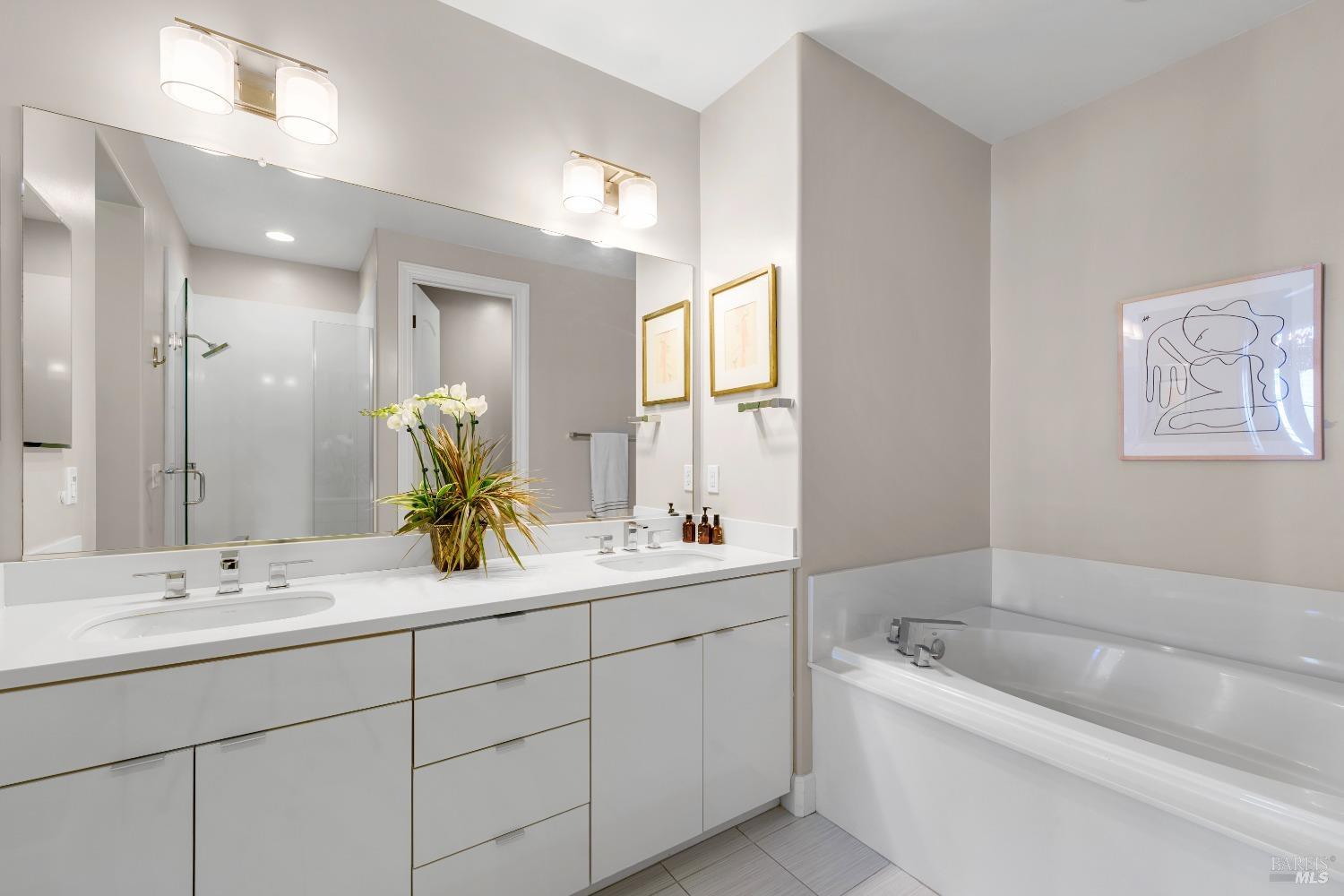 10 Bayharbor Way
