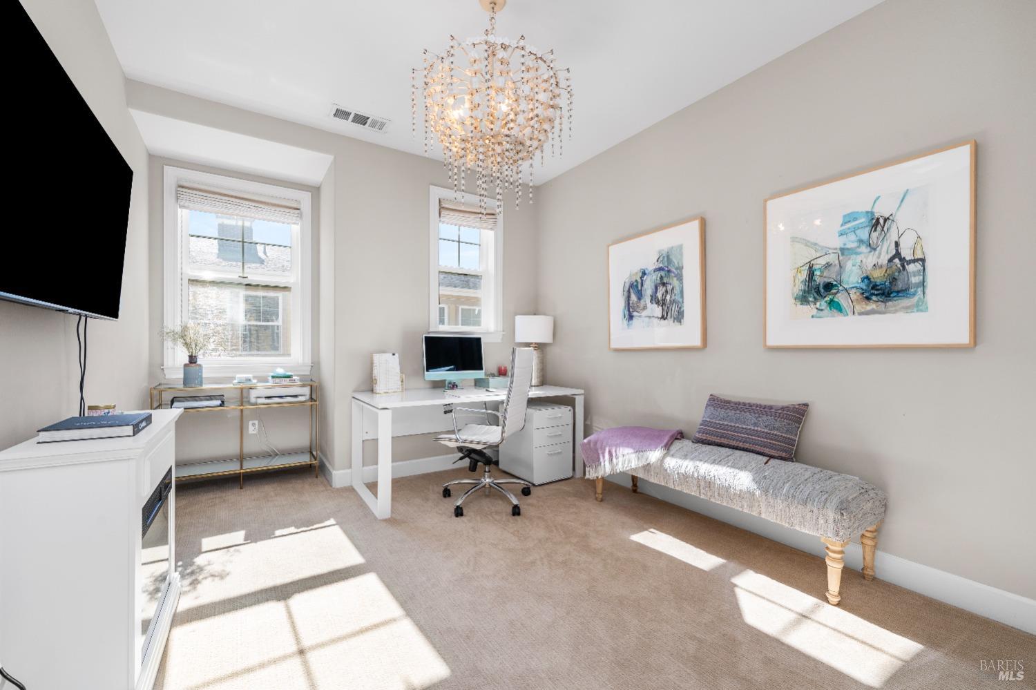 10 Bayharbor Way