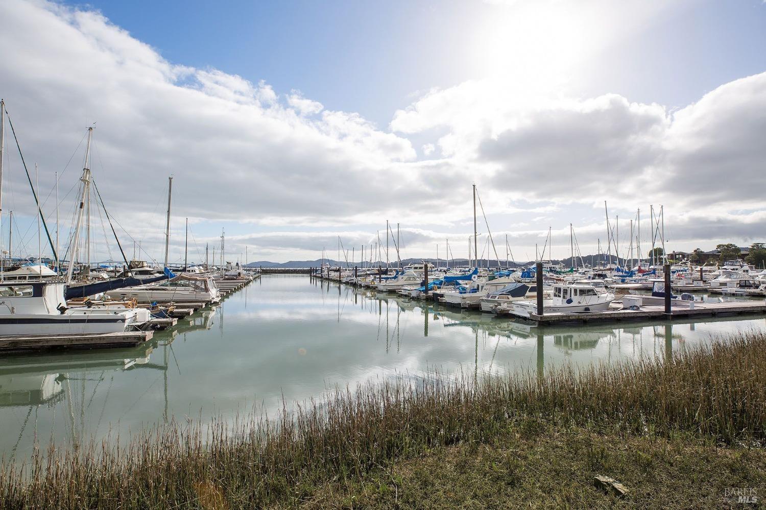 10 Bayharbor Way