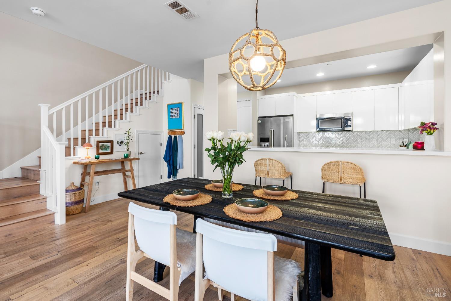 10 Bayharbor Way