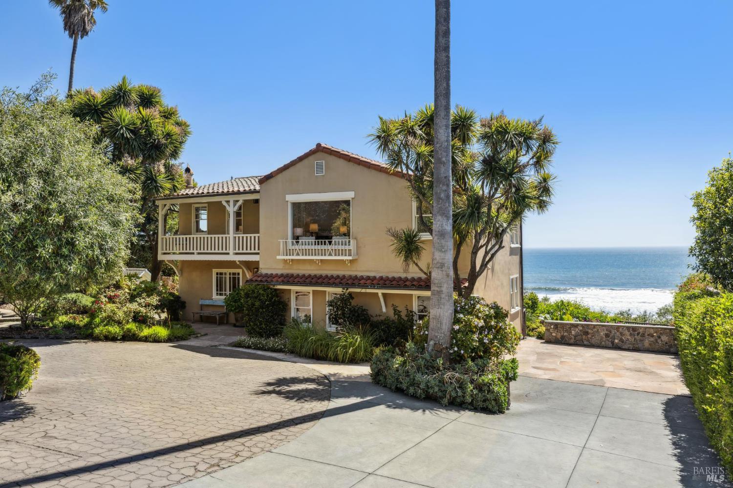 3275 Shoreline Highway