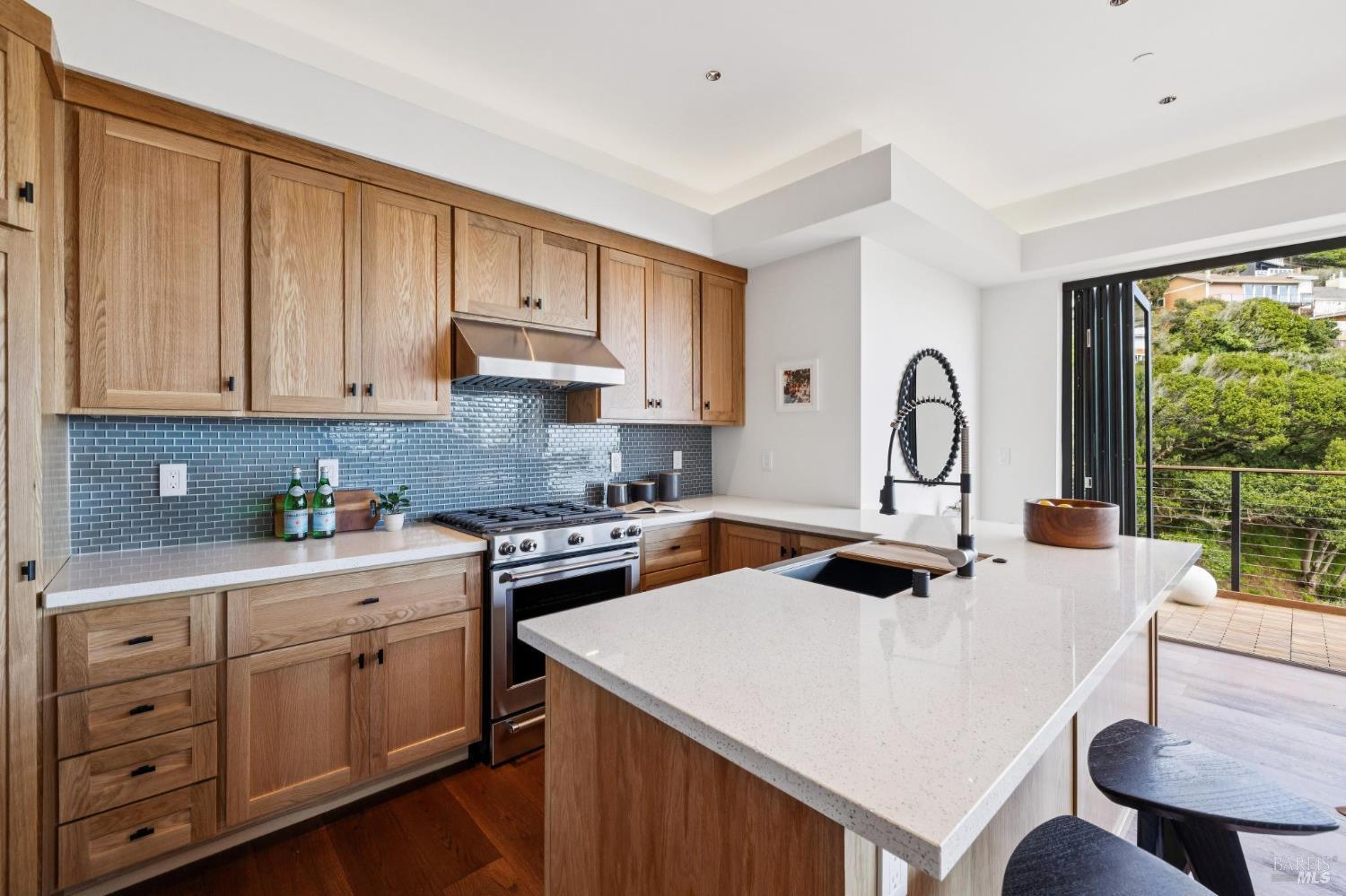 448 Sausalito Boulevard