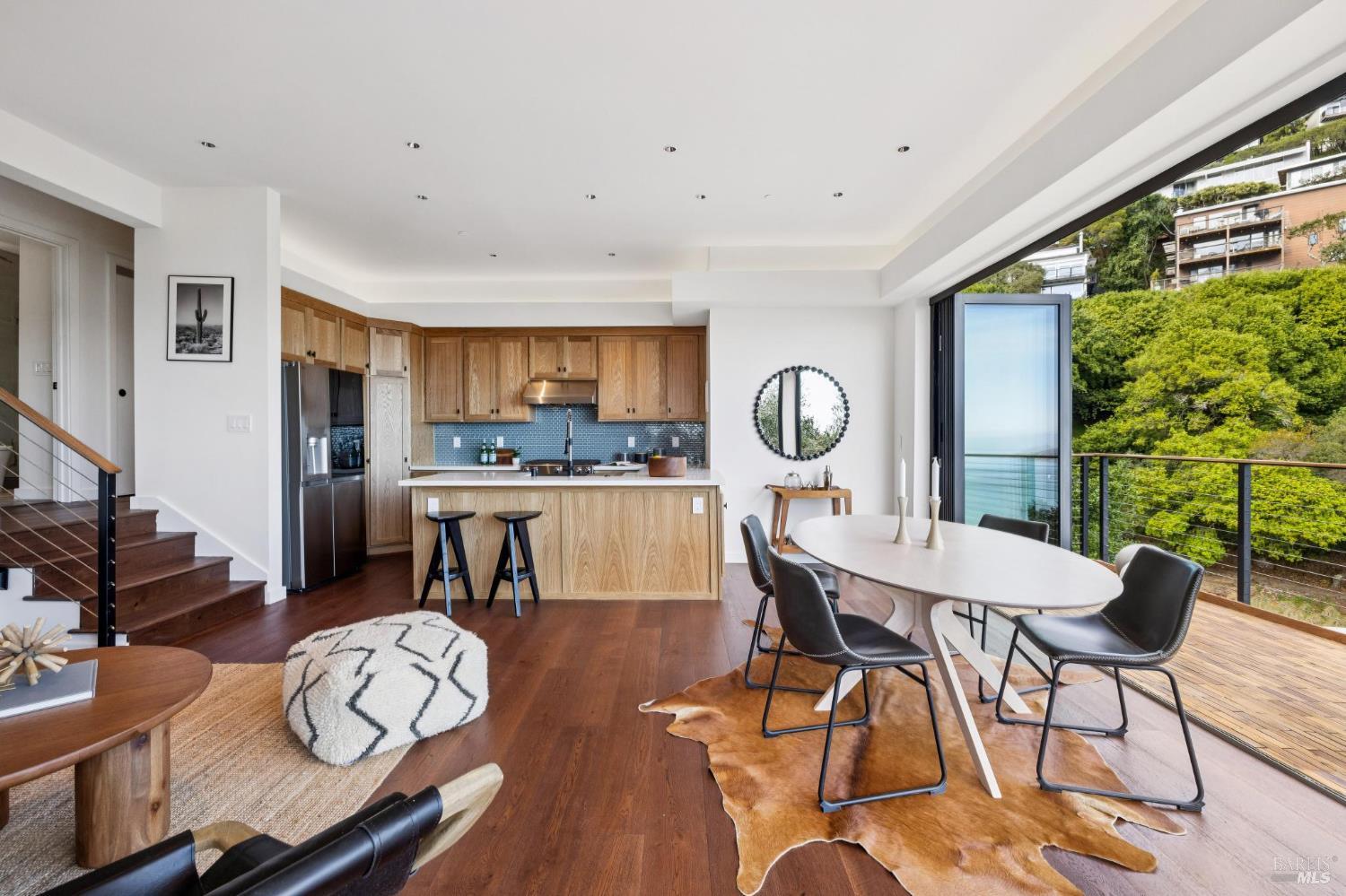 448 Sausalito Boulevard