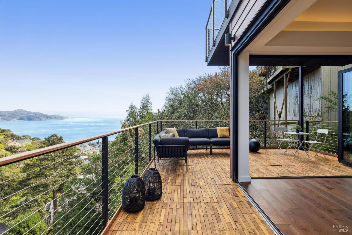 448 Sausalito Boulevard