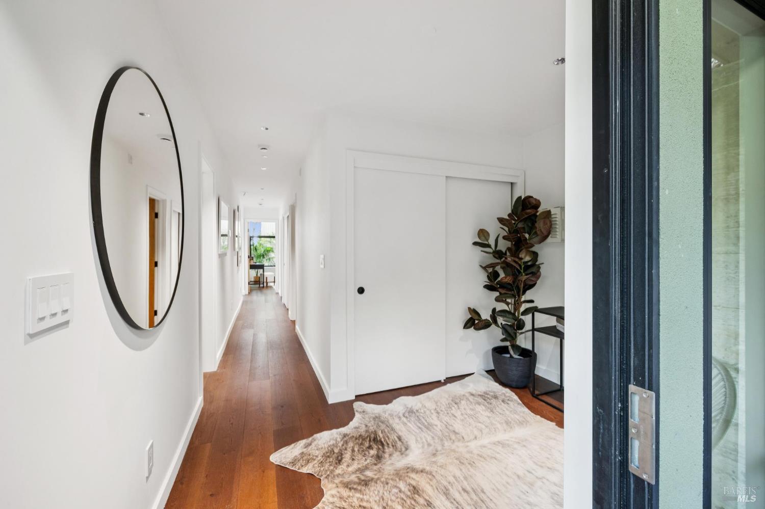 448 Sausalito Boulevard