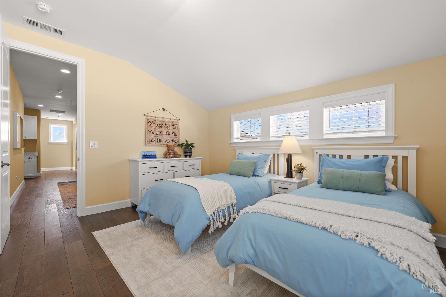 132 Loch Lomond Drive