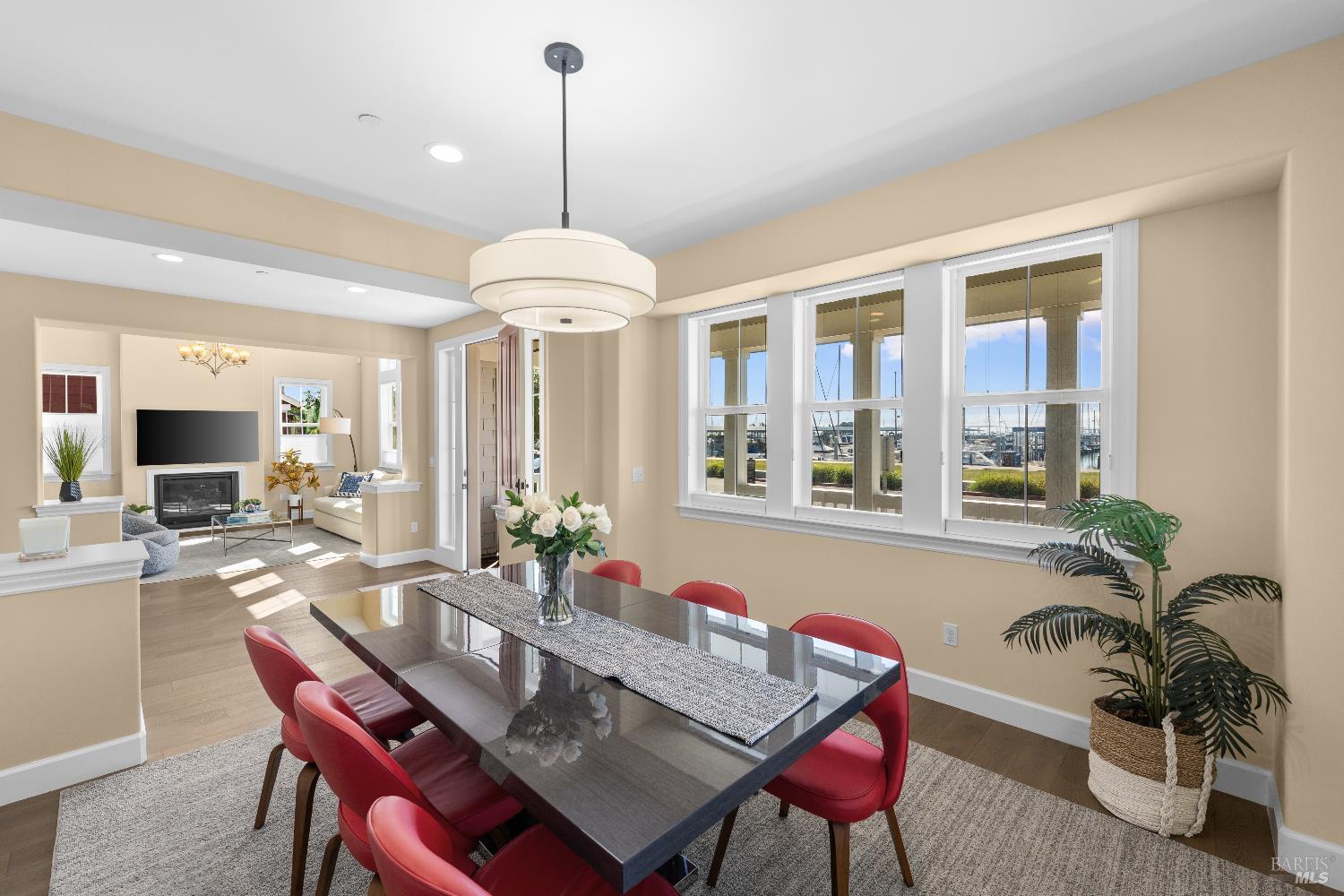 132 Loch Lomond Drive