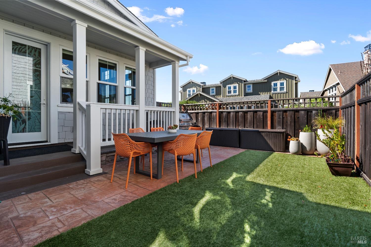 132 Loch Lomond Drive