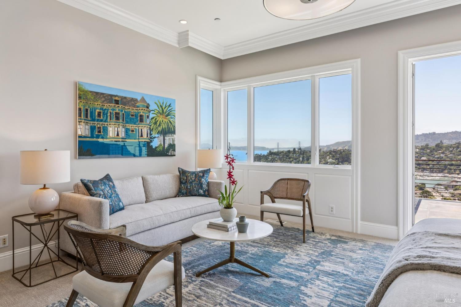 1808 Lagoon View Drive